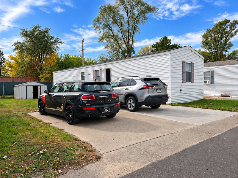 3812 Patriot Ln, Circle Pines, MN 55014
