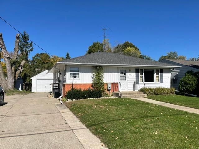 1920 4th Ave NW, Austin, MN 55912