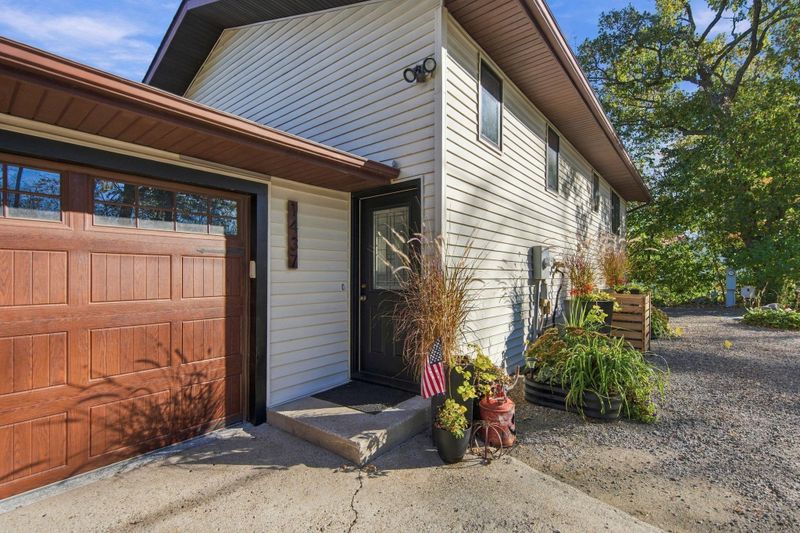 1437 Pulaski Rd, Buffalo, MN 55313
