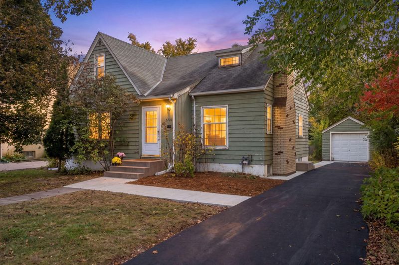 3721 Joppa Ave S, Saint Louis Park, MN 55416