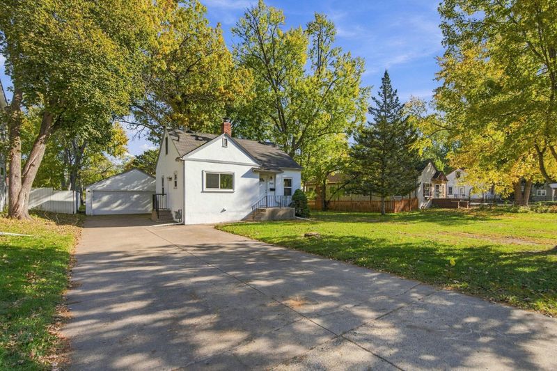 7431 Pillsbury Ave S, Richfield, MN 55423