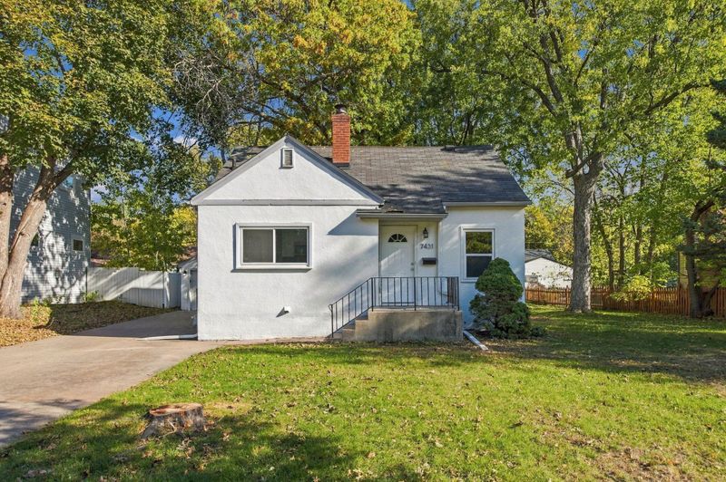 7431 Pillsbury Ave S, Richfield, MN 55423