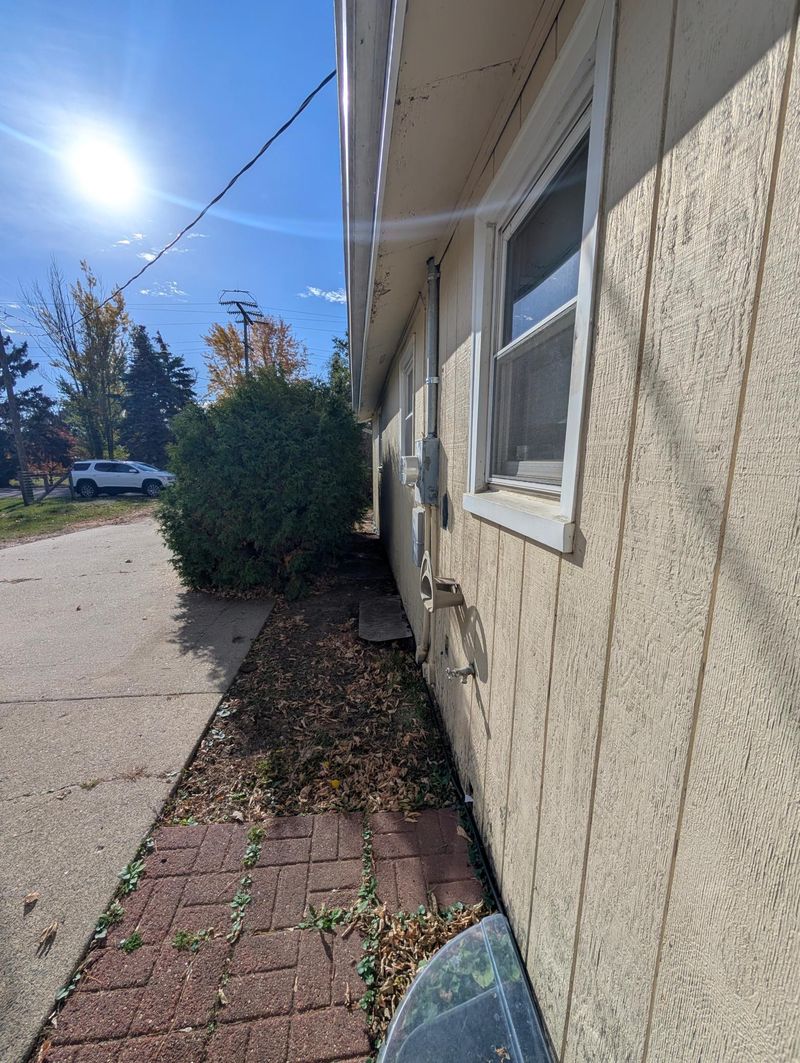 717 20th St NW, Bemidji, MN 56601