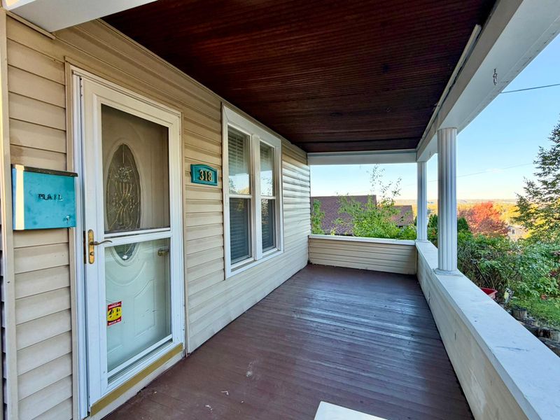 318 Minnesota St, Red Wing, MN 55066