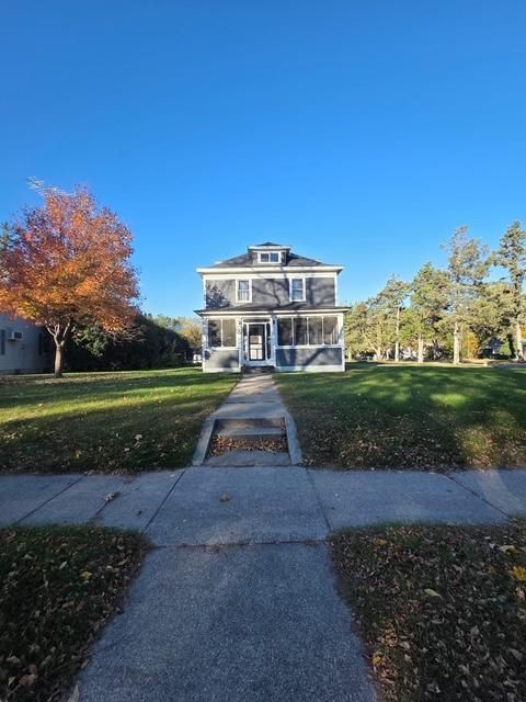 604 S Swift Ave, Litchfield, MN 55355