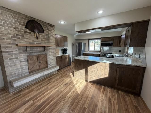 921 S Meadow Rd, Litchfield, MN 55355
