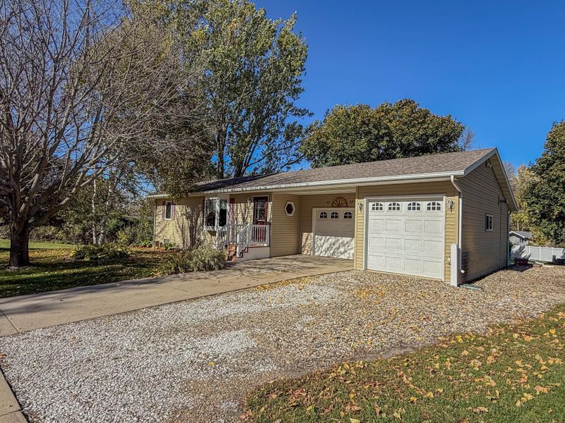 1001 19th Ave SE, Willmar, MN 56201