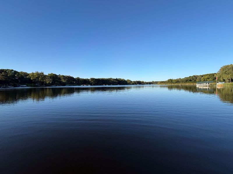 4740 Killarney Dr, Golden Valley, MN 55422