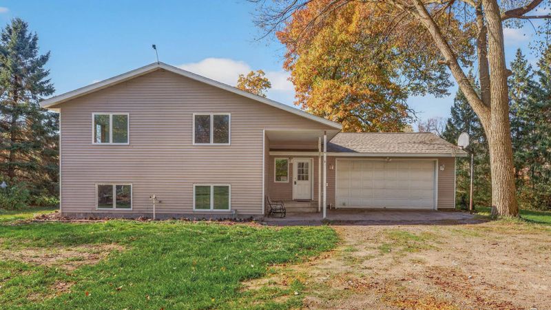 14591 20th St, Bowlus, MN 56314