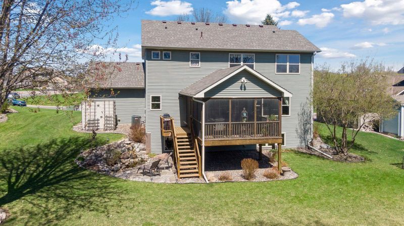601 Ridgewood Ln, Delano, MN 55328