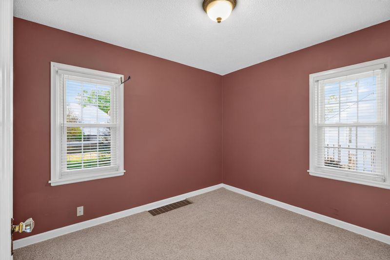 3106 Hayes St NE, Minneapolis, MN 55418