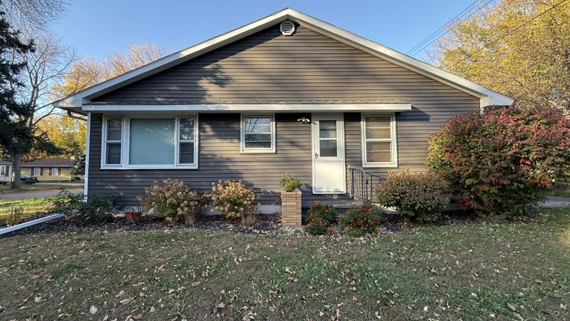 502 N 10th St, Montevideo, MN 56265