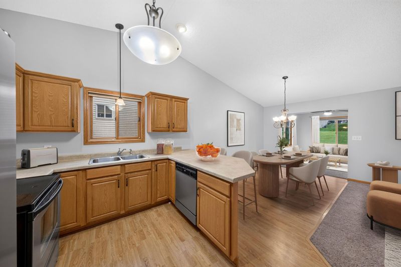868 Southern Ridge Dr SW, Rochester, MN 55902