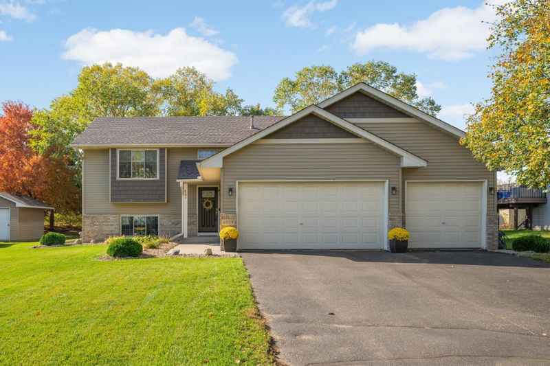 6809 91st Trl N, Brooklyn Park, MN 55445