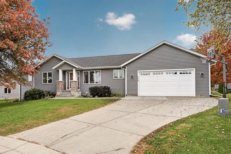 406 Goodhue Ct, Goodhue, MN 55027