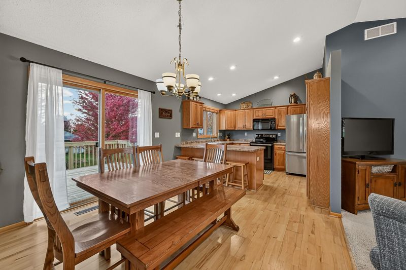 406 Goodhue Ct, Goodhue, MN 55027