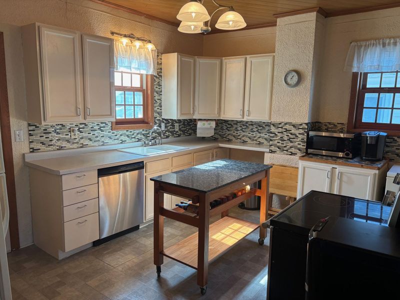 650 W 5th St, Winona, MN 55987