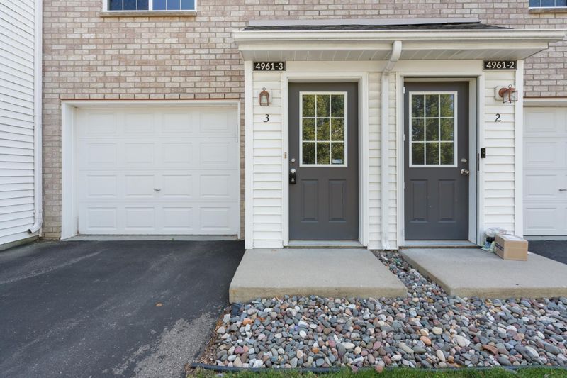 4961 Emmit Dr N #3, Hugo, MN 55038