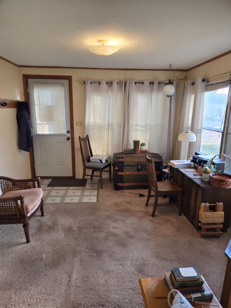 100 Joyce Dr, Mankato, MN 56001