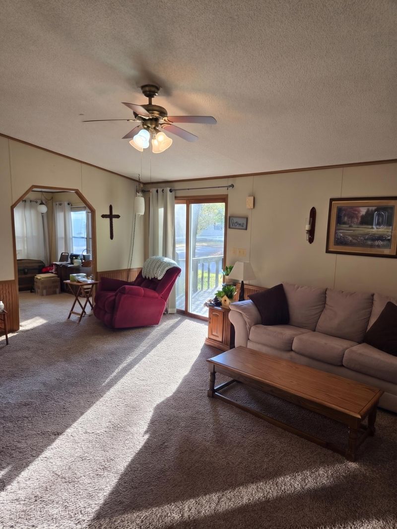 100 Joyce Dr, Mankato, MN 56001