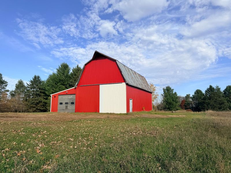 4349 Canary Rd, Grasston, MN 55030