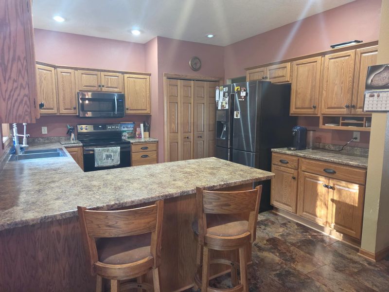 2327 Lake Ave, New Ulm, MN 56073
