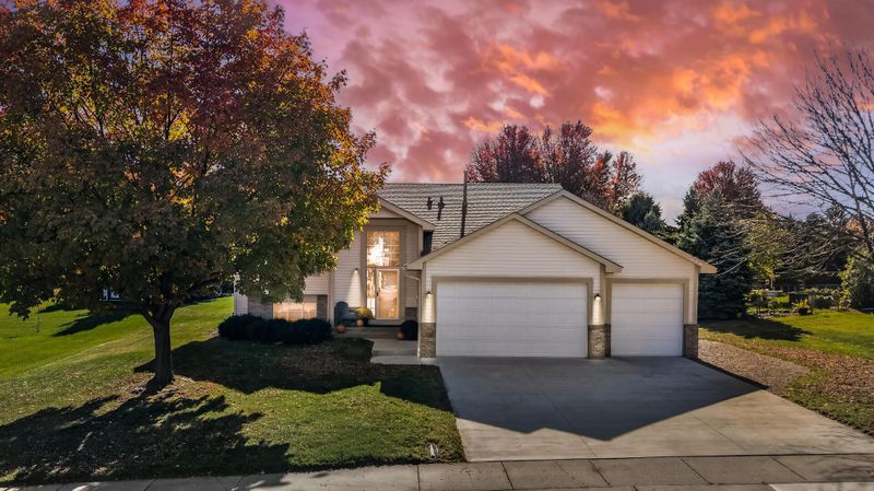 20665 Bluebill Ave, Rogers, MN 55374