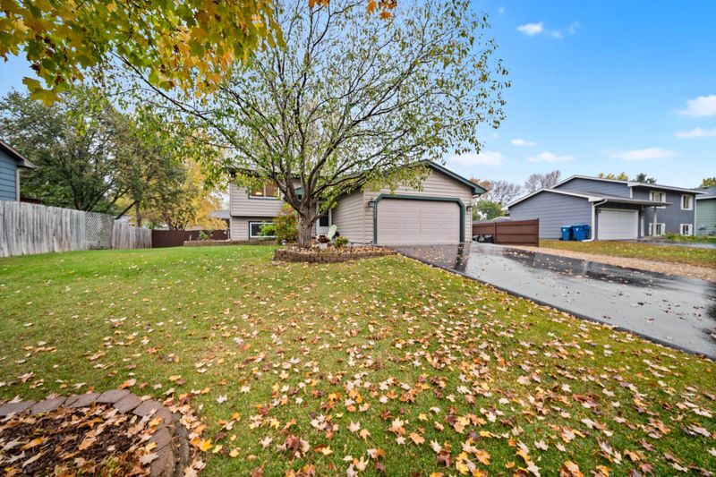 12848 Belle Aire Dr, Champlin, MN 55316