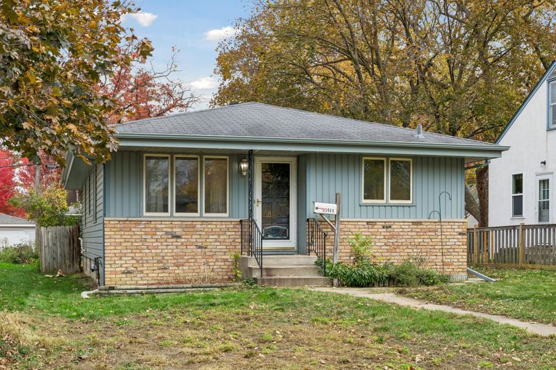 3918 Abbott Ave N, Robbinsdale, MN 55422