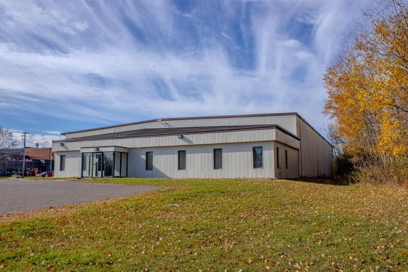 3621 15th Ave E, Hibbing, MN 55746