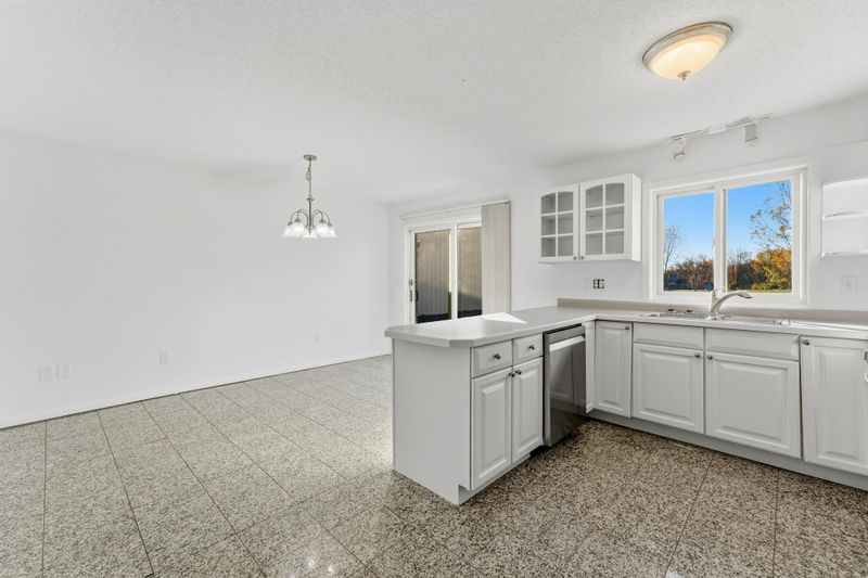 1961 Parker St, Mora, MN 55051