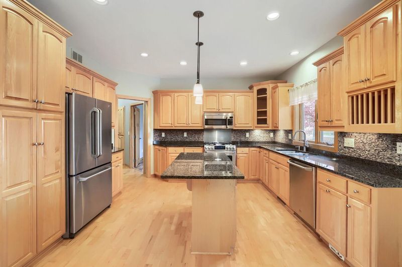 14308 98th St SE, Becker, MN 55308