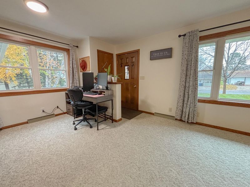 214 E Douglas Ave, Fergus Falls, MN 56537