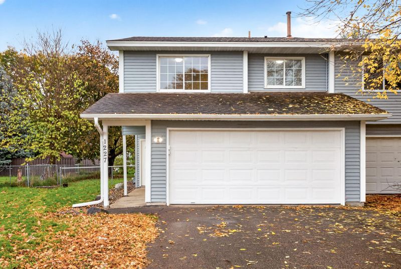 1227 Polk St S, Shakopee, MN 55379