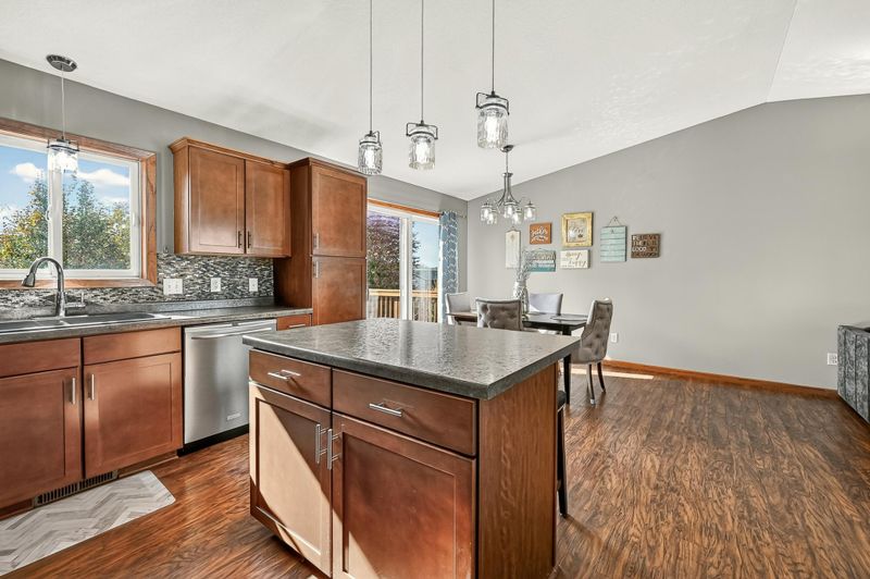 5870 Excalibur Ct NW, Rochester, MN 55901