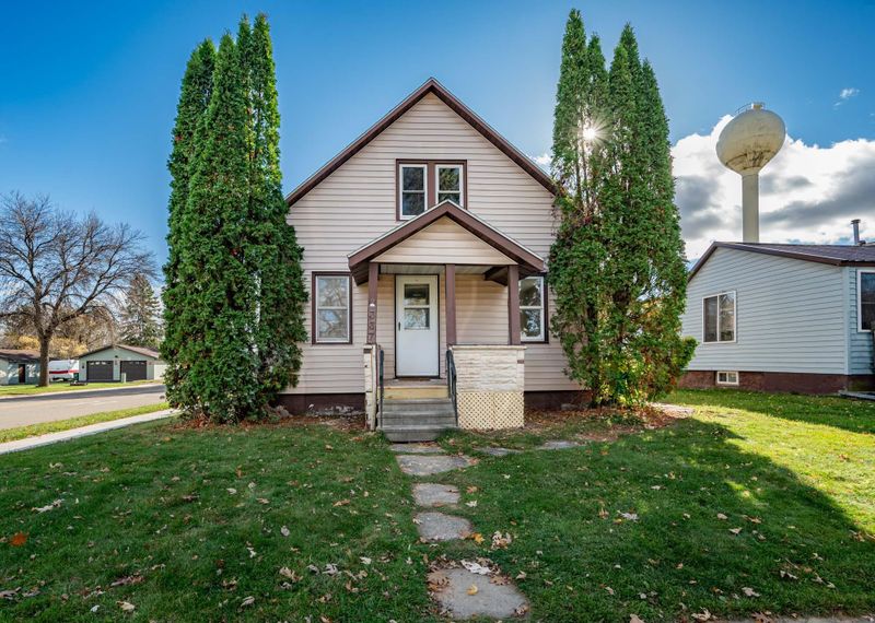 337 3rd Ave, Calumet, MN 55716