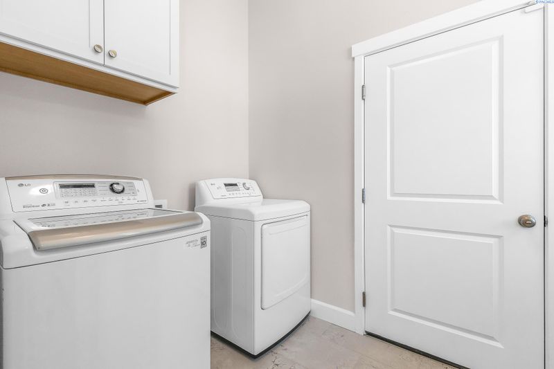 3956 Corvina, Richland, WA 99352