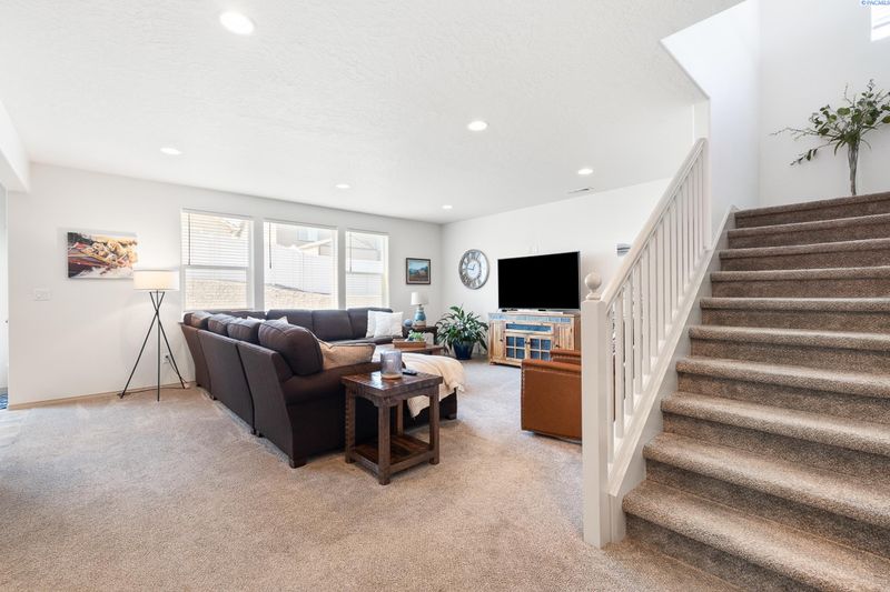 2907 Cashmere Dr, Richland, WA 99352