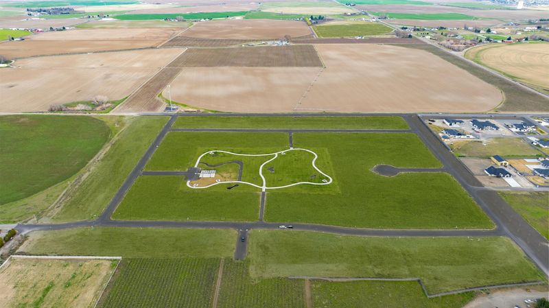 8308 Axil Ln, Pasco, WA 99301