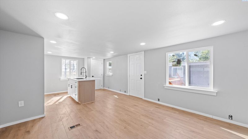 1505 S Road 40 Trailer 804 #804, Pasco, WA 99301-4959
