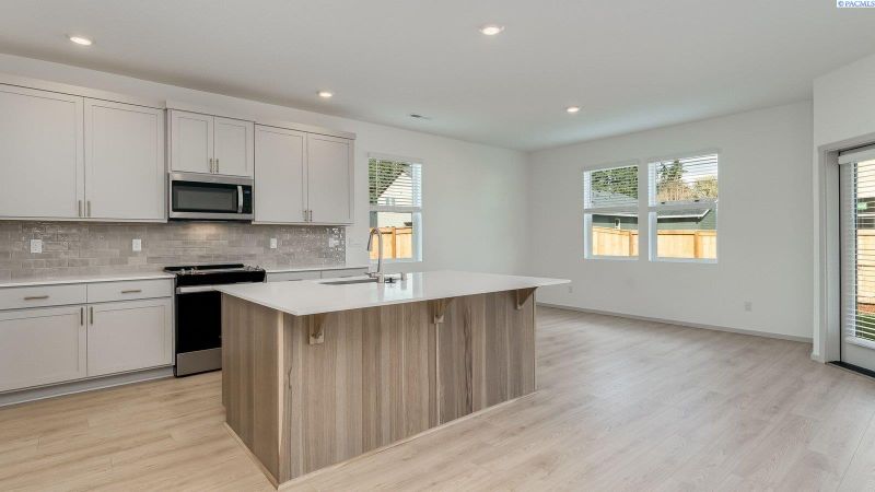 2283 Tall Sage Ave, Richland, WA 99352