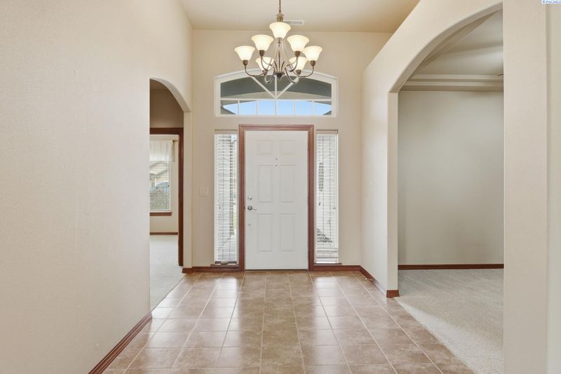 8409 W Bruneau Pl, Kennewick, WA 99336