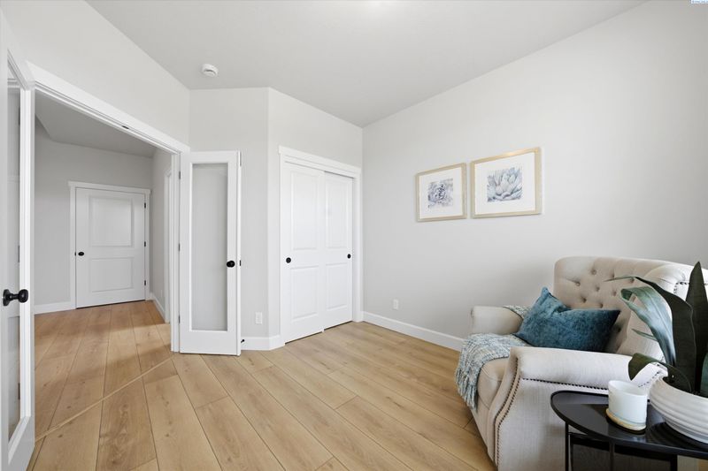 3575 Allison Way, Richland, WA 99352