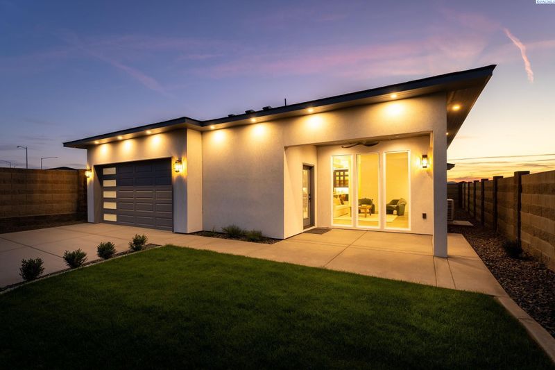 2994 Gage Blvd, Richland, WA 99352