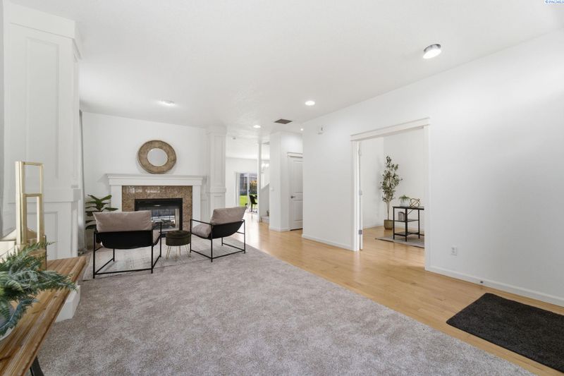 5609 W 14th Ave, Kennewick, WA 99338