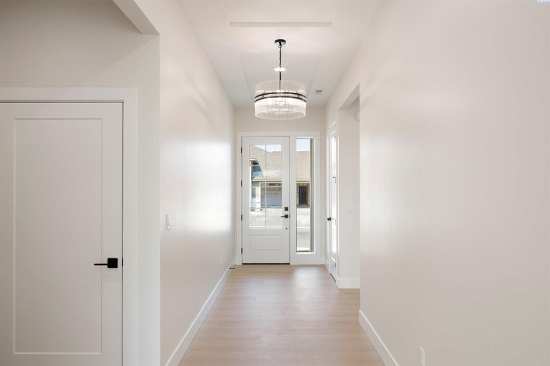 2841 S Alaska, Kennewick, WA 99338