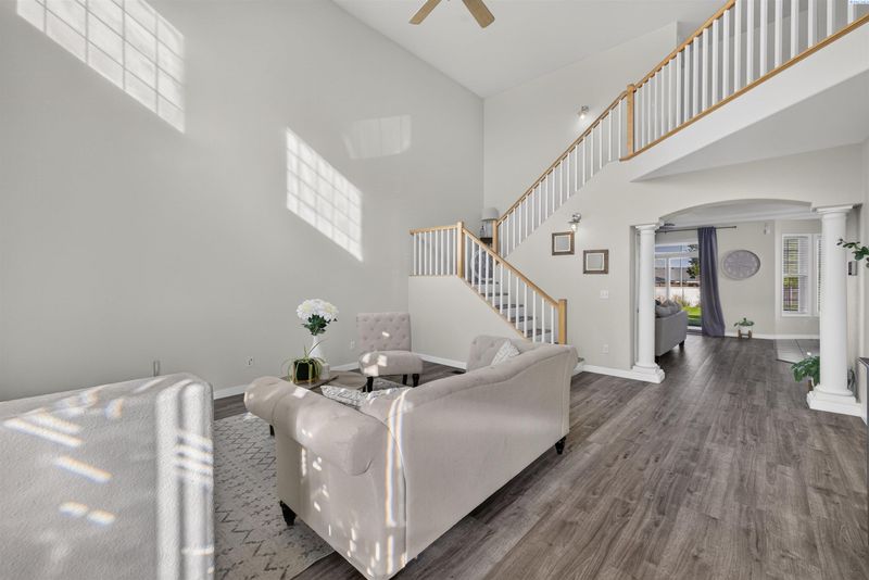 5311 Oriole Ln, Pasco, WA 99301