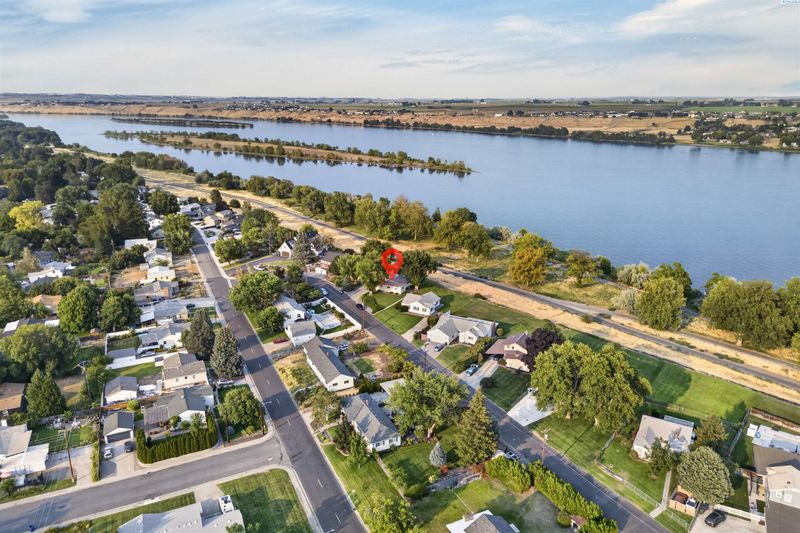 1734 Gaillard Pl, Richland, WA 99354