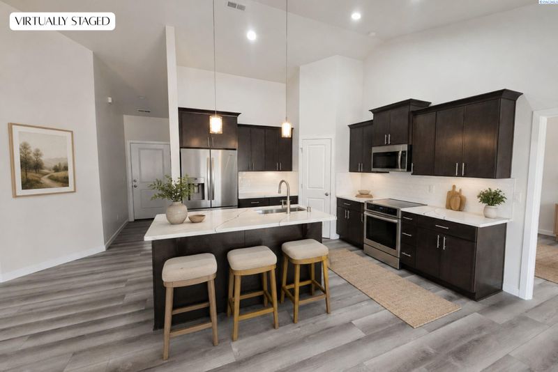 2166 S Elm Pl, Kennewick, WA 99337