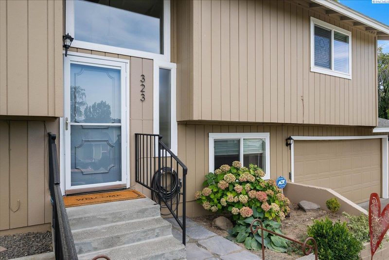 323 Tieton St, Richland, WA 99352